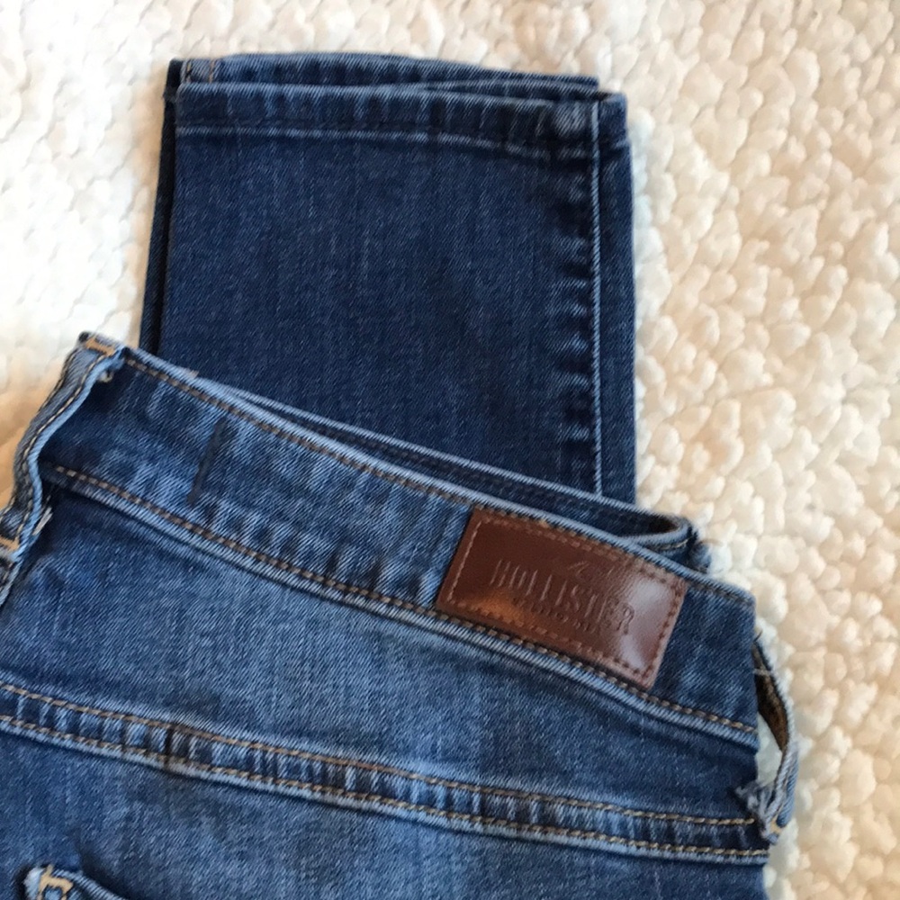 HOLLISTER 11 long nwot mid rise super skinny jean